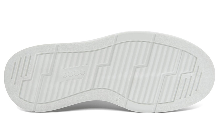 Ecco Soft X Skateboard Shoes Women's Black купить в интернет-магазине Yoocart с быстрой доставкой по России.