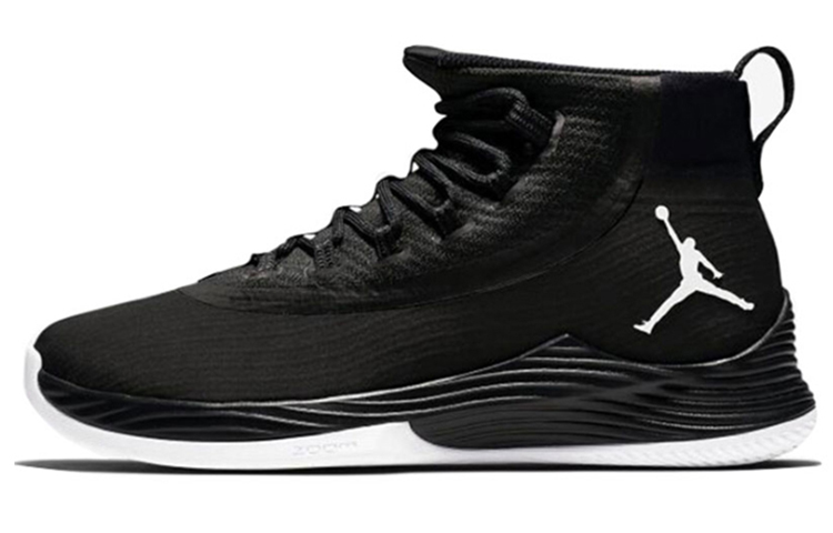 JORDAN Ultra Fly 2 X 'Black White'