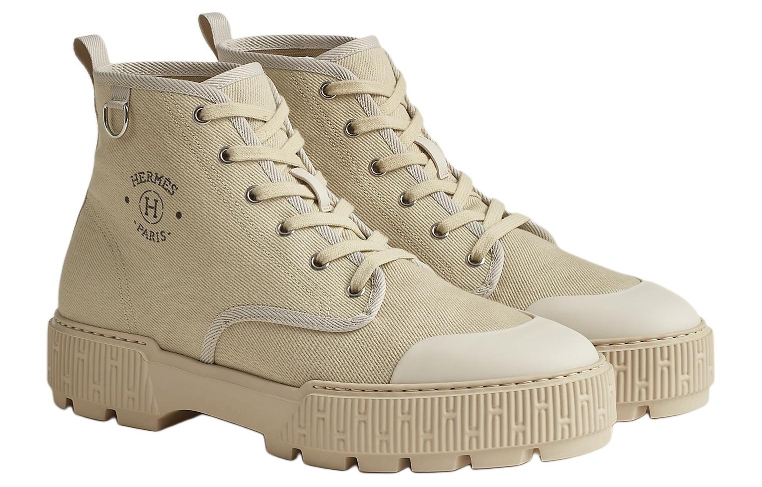 HERMES Itineraire Ankle Boots 3.7cm Men's Sandy Beige купить в интернет-магазине Yoocart с быстрой доставкой по России.