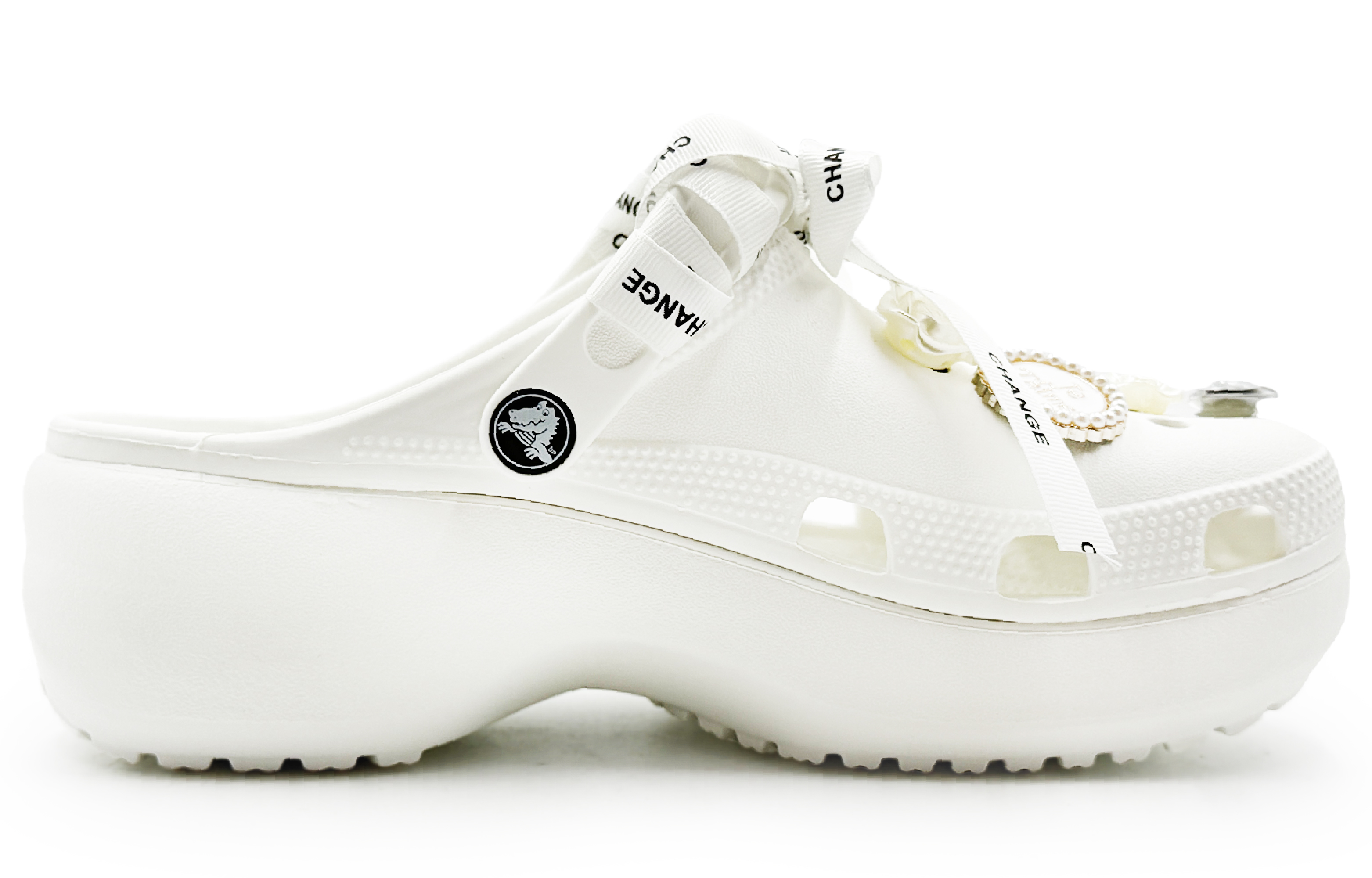 Crocs Classic Platform Clog Cloud Clogs Women's White купить в интернет-магазине Yoocart с быстрой доставкой по России.