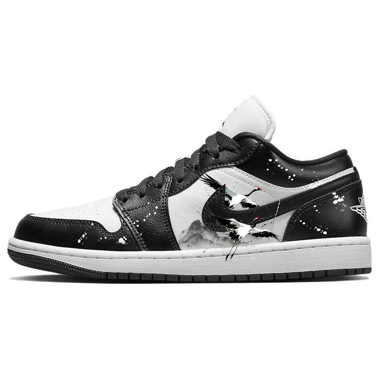 Jordan Air Jordan 1 Wear-Resistant Slip-Resistant Low-Top Vintage Basketball Shoes Women's Black White