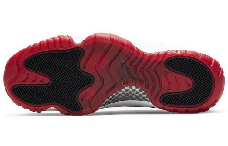 Jordan 11 Retro Low Concord Bred купить в интернет-магазине Yoocart с быстрой доставкой по России.