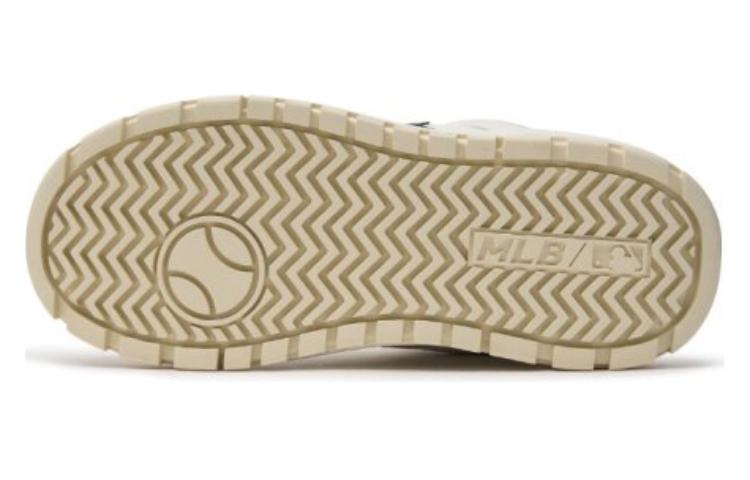 MLB Chunky Liner Anti Slip Wear Resistant Low Top Casual Shoes Unisex White Beige