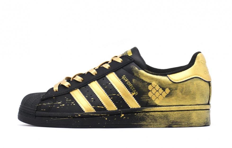 Adidas Originals SUPERSTAR Black Gold Dragon Scales Low-Top Skateboard Shoes Unisex Black Gold