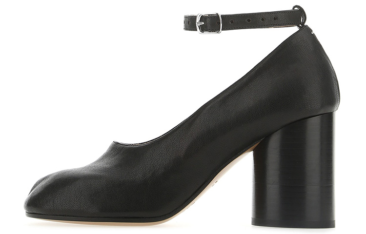 Maison Margiela Tabi Mary Jane Pumps
