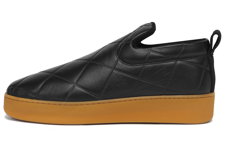 Bottega Veneta Quilt Stylish Skateboarding Shoes Men's Black