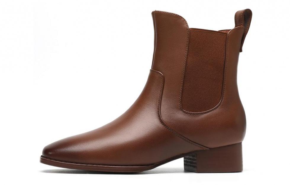 EBLAN Short Chelsea Boots Women's Brown