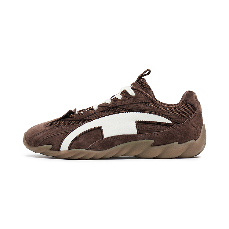 Champion Feather Like Thin Sole Shoes Support Low Top Casual Shoes Women's Pinecone Brown/Milk White