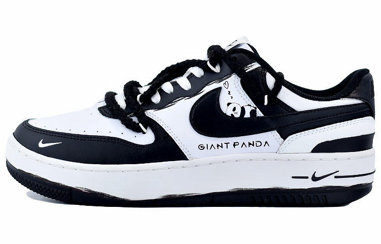 Nike Low-Top Skateboard Shoes Women's White Black