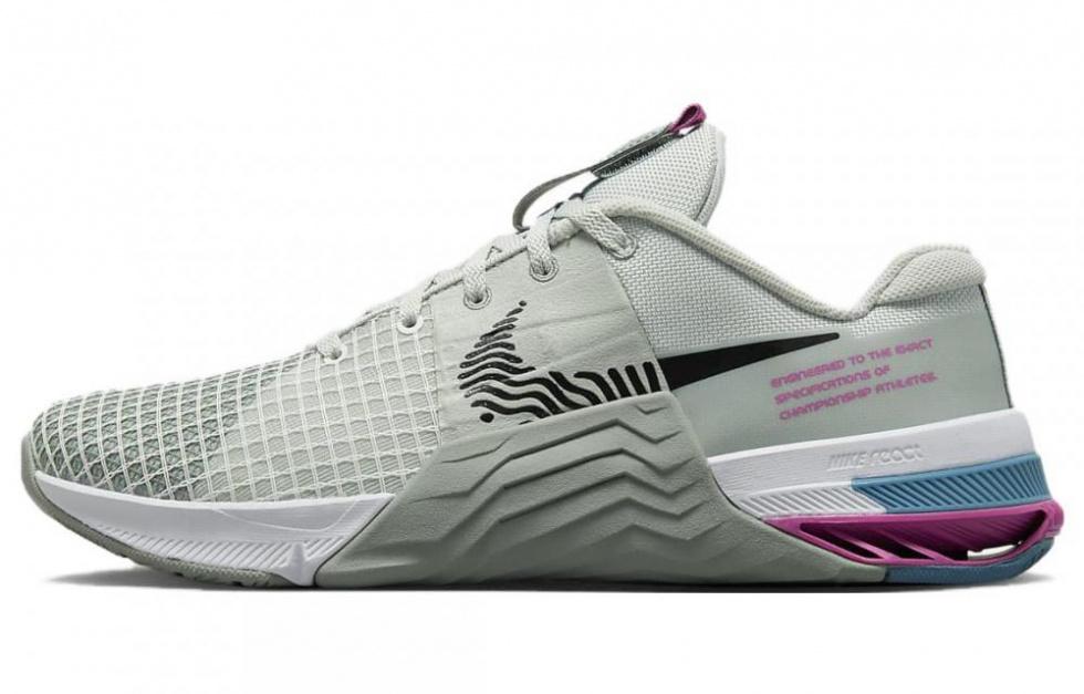 Nike Metcon 8 Mica Green Cosmic Fuchsia Women's