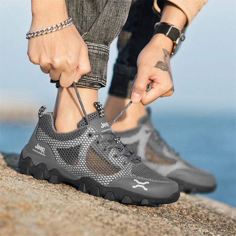 Jeep Low Top Running Shoes Men's Gray купить в интернет-магазине Yoocart с быстрой доставкой по России.