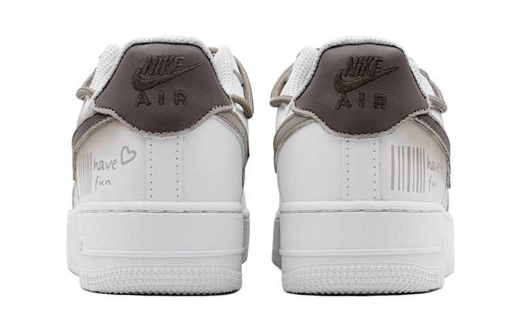 Nike Air Force 1 Low top Skateboard Shoes GS White Brown купить в интернет-магазине Yoocart с быстрой доставкой по России.
