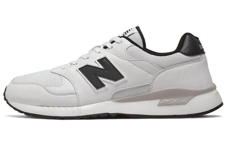 New Balance 570 Series Retro White