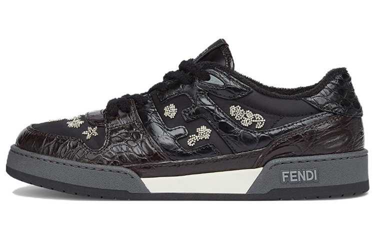 FENDI Match Low Top Stylish Skateboarding Shoes Men's Dark Brown