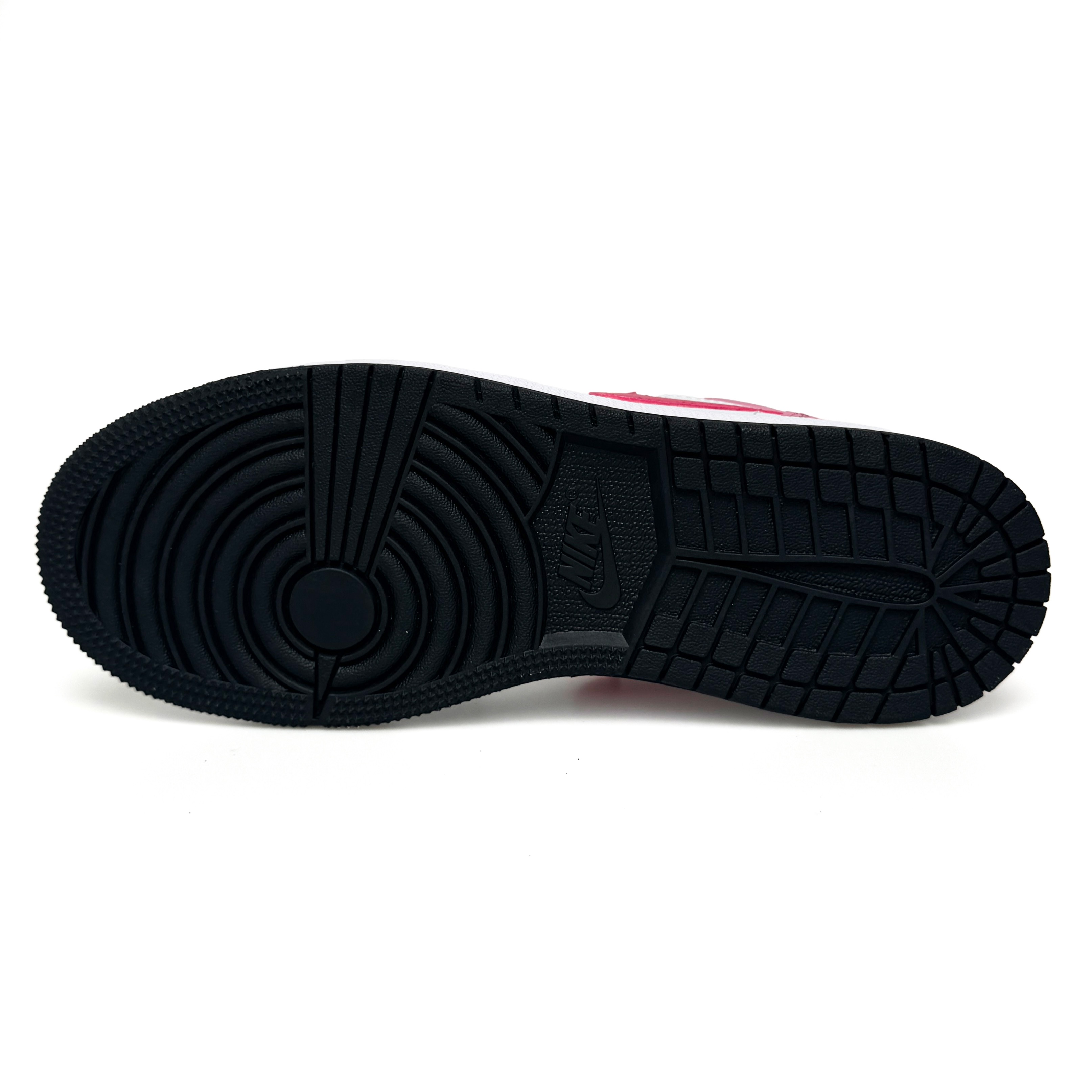 Jordan Air Jordan 1 Vintage Basketball Shoes Women's Low Top White/Black/Pink купить в интернет-магазине Yoocart с быстрой доставкой по России.