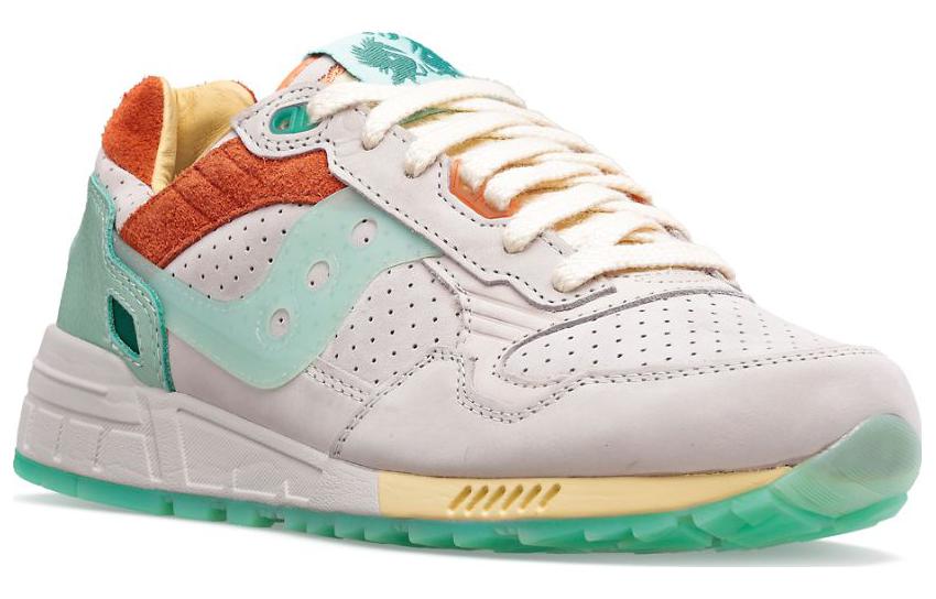 Saucony Shadow 5000 St. Barth Beige Green купить в интернет-магазине Yoocart с быстрой доставкой по России.