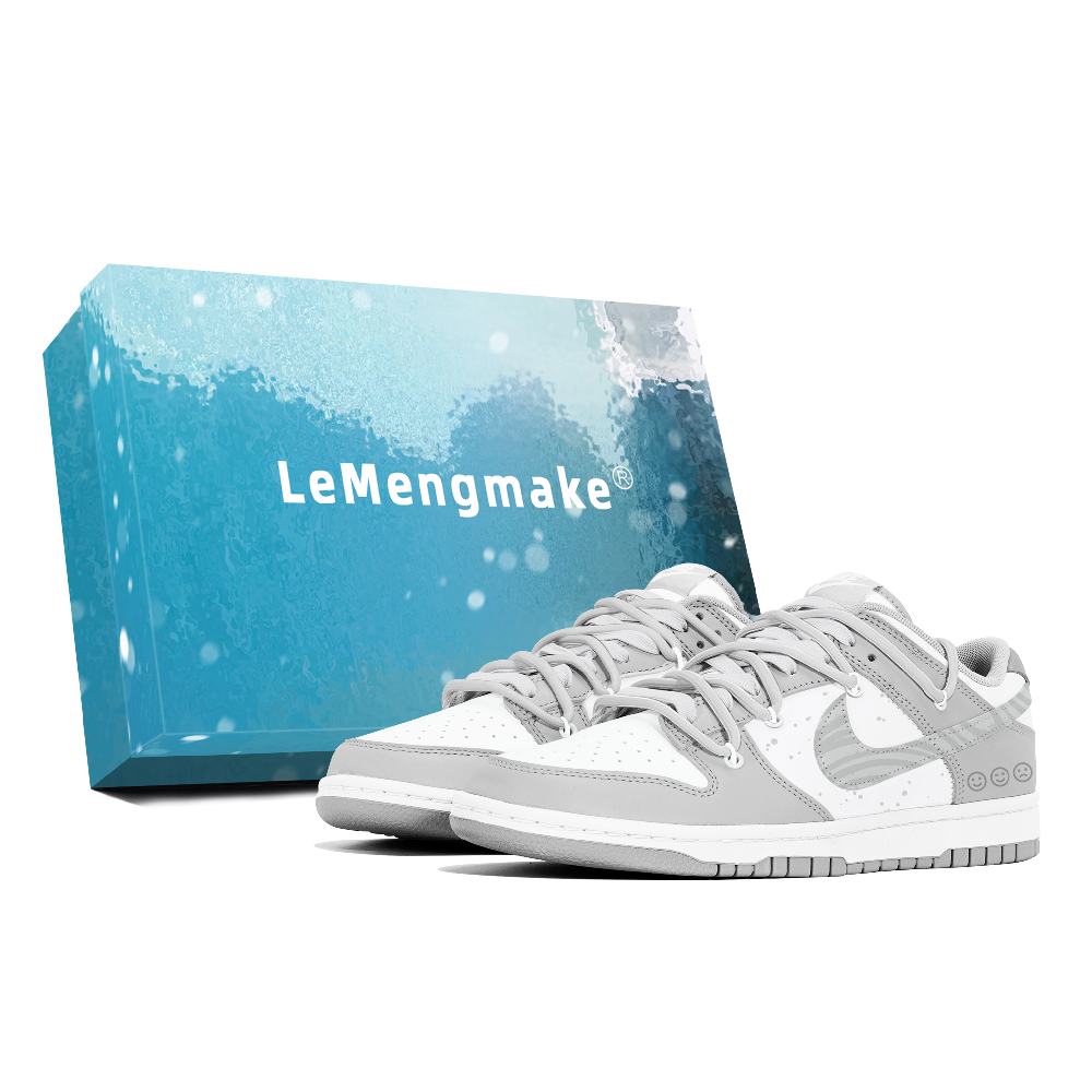 Nike Dunk Low Top Skateboard Shoes Women's White