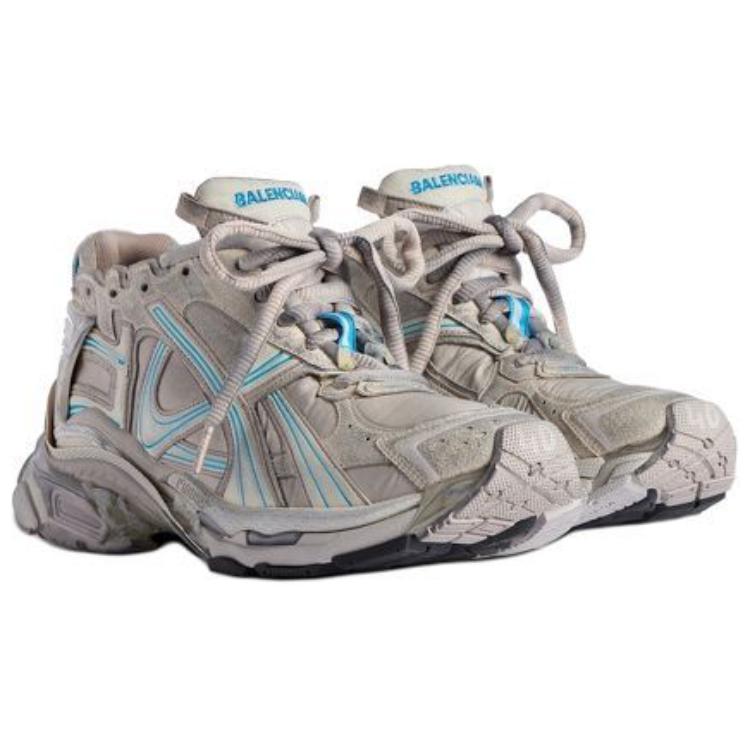 Balenciaga Runner Lace Up Sneakers Women's купить в интернет-магазине Yoocart с быстрой доставкой по России.
