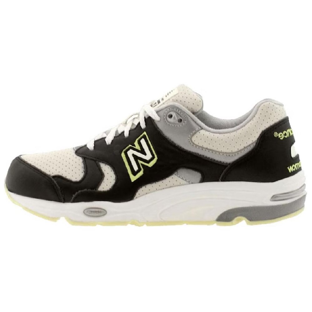 New Balance 1700 Barneys New York Black White