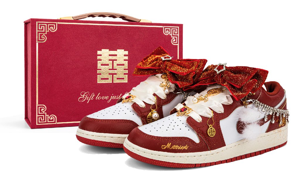 Jordan Wear-resistant And Lightweight Low-Top Unisex White Red
