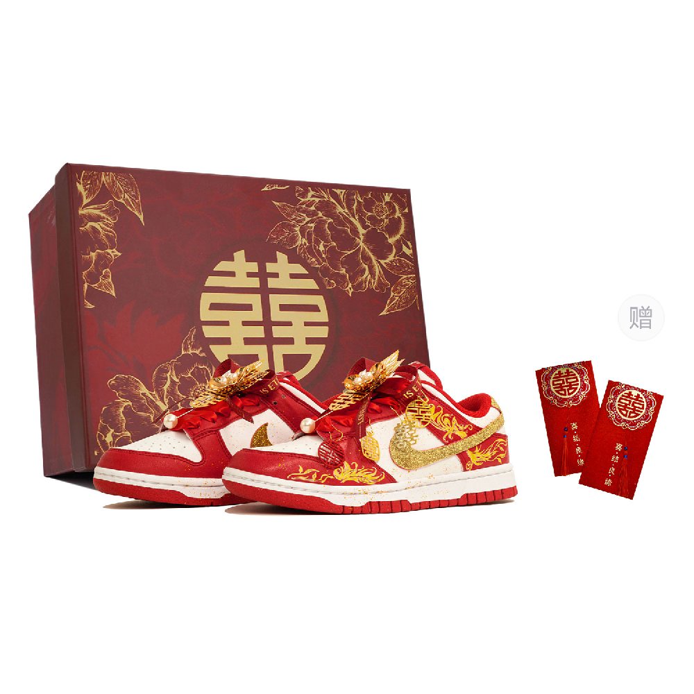 Nike Dunk Anti Slip Wear Resistant Low Top Skateboard Shoes Women's Red