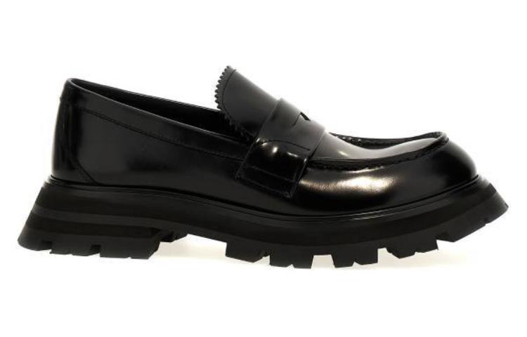 Alexander McQueen Wander Slip-On Loafers Women's