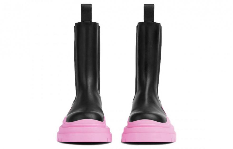 Bottega Veneta Tire Chelsea Boots Women's купить в интернет-магазине Yoocart с быстрой доставкой по России.