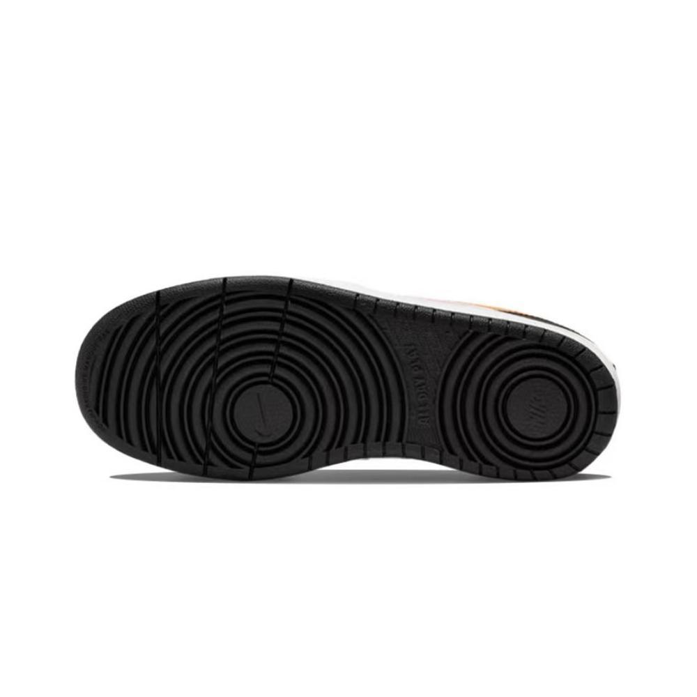 Nike Court Borough Slip Resistant, Abrasion Resistant, Lightweight Low Top Skateboard Shoes Women's Red купить в интернет-магазине Yoocart с быстрой доставкой по России.