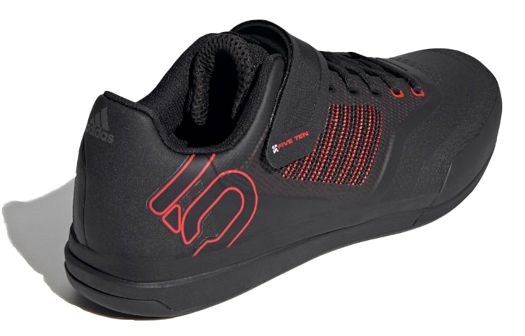 Adidas Five Ten Hellcat Pro Red Core Black купить в интернет-магазине Yoocart с быстрой доставкой по России.