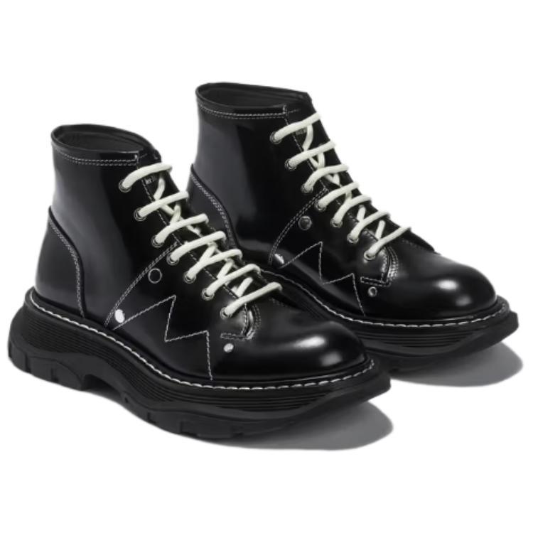 Alexander McQueen Tread Lace Up Boots 'Black' купить в интернет-магазине Yoocart с быстрой доставкой по России.