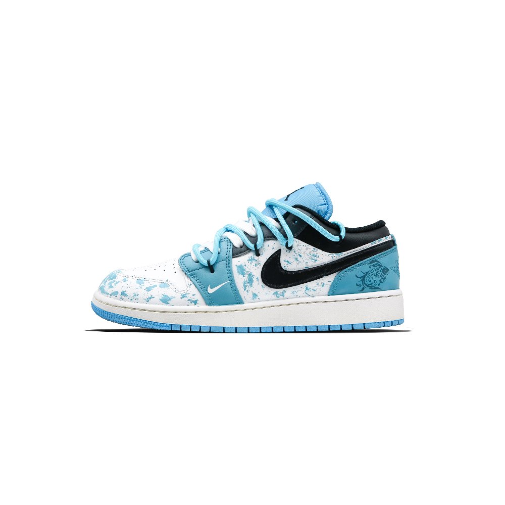 Jordan Air Jordan 1 Low Blue And White Porcelain Yu Low-Top Vintage Basketball Shoes Women's Black White Blue