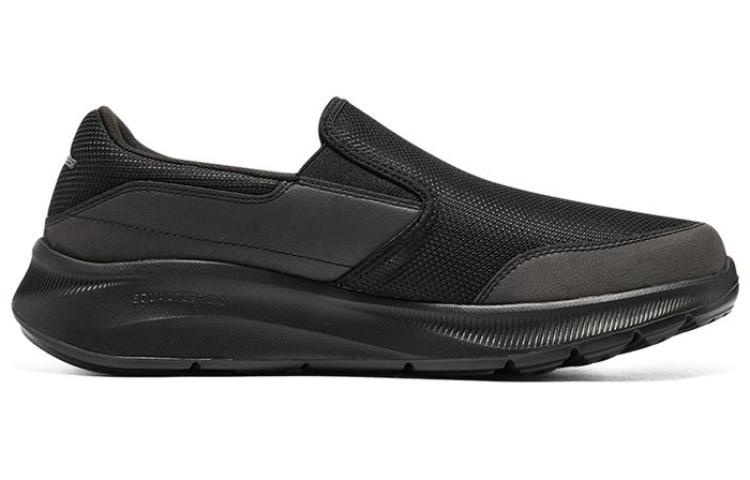 Skechers Equalizer 5.0 'Triple Black'