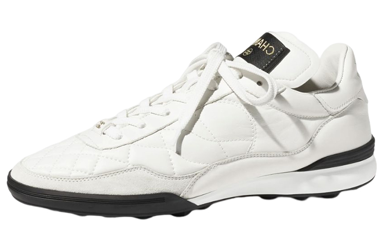 CHANEL Low Top Casual Shoes Women's White