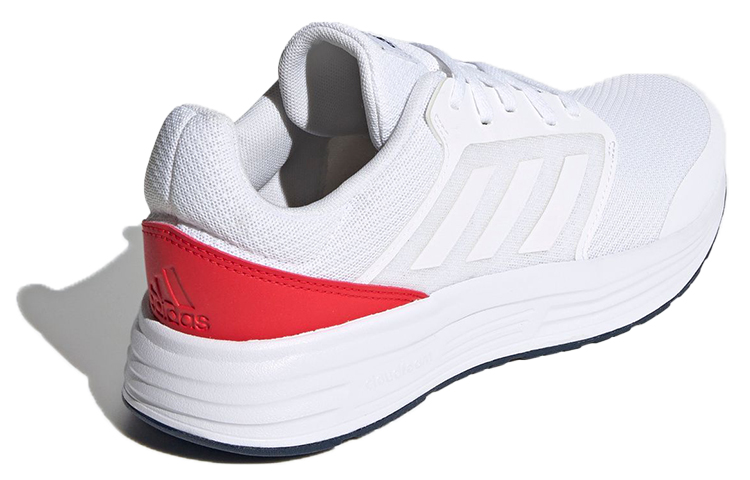 Adidas Galaxy 5 'Cloud White Red' купить в интернет-магазине Yoocart с быстрой доставкой по России.