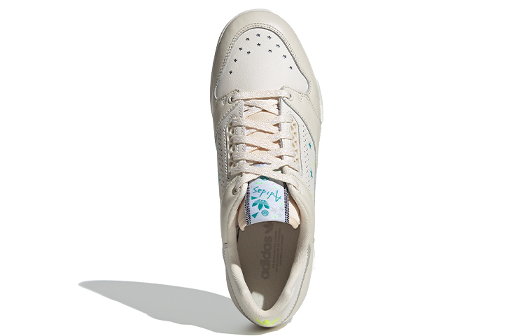 Adidas Originals Slamcourt Slip Resistant Low top Skateboard Shoes Women's Ecru купить в интернет-магазине Yoocart с быстрой доставкой по России.