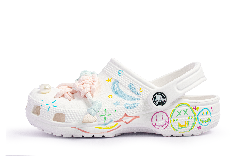 Crocs Classic Clog Strawberry Boba Clogs Unisex White