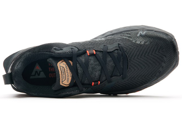 New Balance Fresh Foam Hierro V6 Black Red купить в интернет-магазине Yoocart с быстрой доставкой по России.