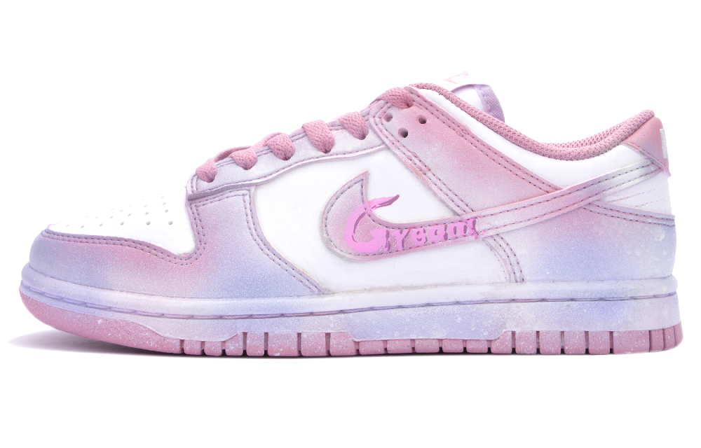 Nike Dunk Abrasion Resistant Low top Skateboard Shoes Women's Pink