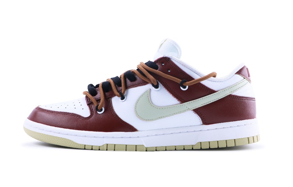 Nike Dunk Low-Top Skateboard Shoes Men's Crimson