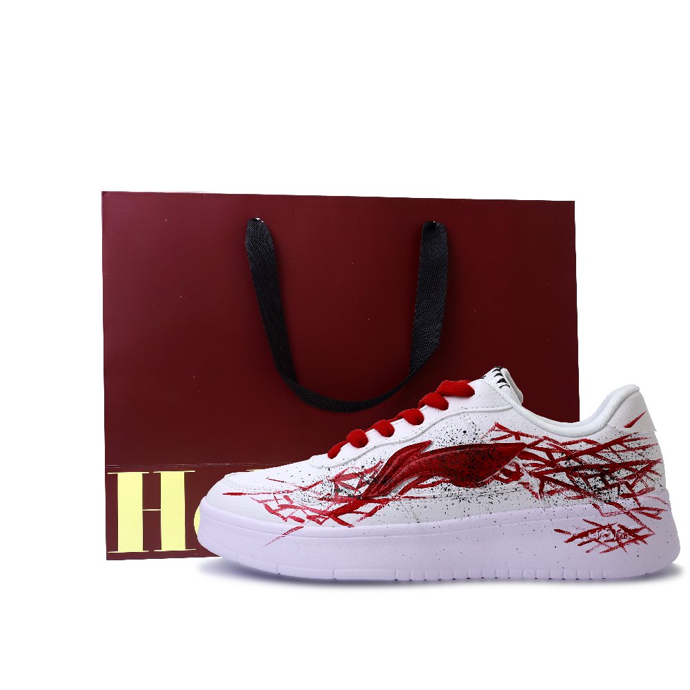 LiNing Pontoon Boats Abrasion Resistant, Lightweight, And Breathable Low Top Skateboard Shoes Unisex Red