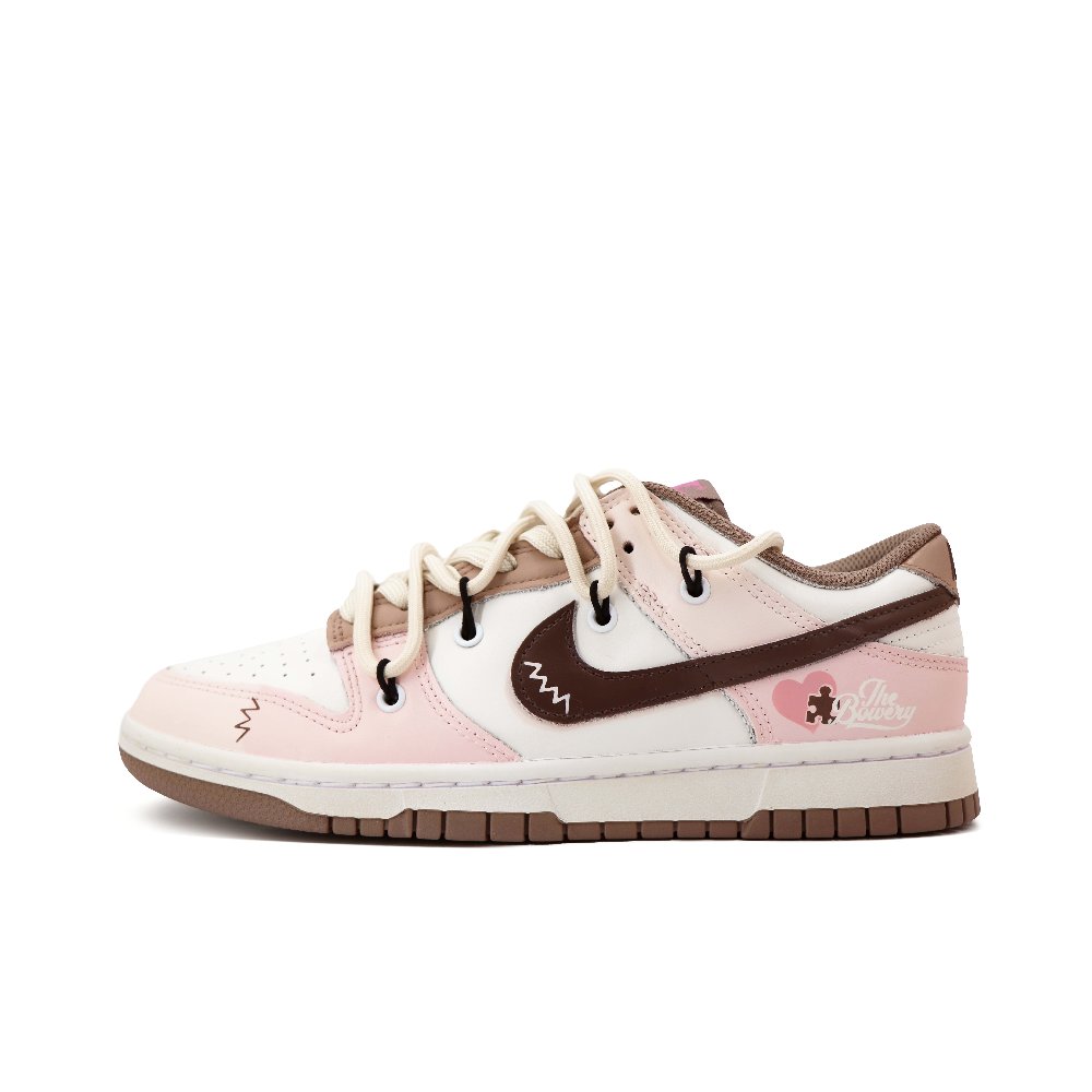 Nike Dunk Low Top Skateboard Shoes Women's Brown Pink