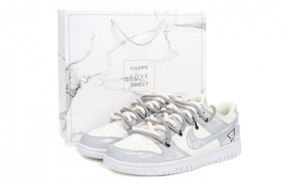 Nike Dunk Low Retro Low-Top Skateboard Shoes Men's Gray White