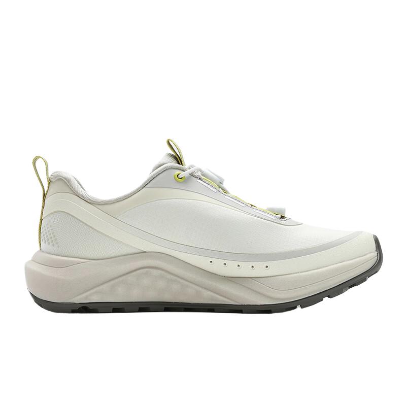 FILA BOA WOLF 2+ Abrasion Resistant Low Top Running Shoes Women's Early Snow