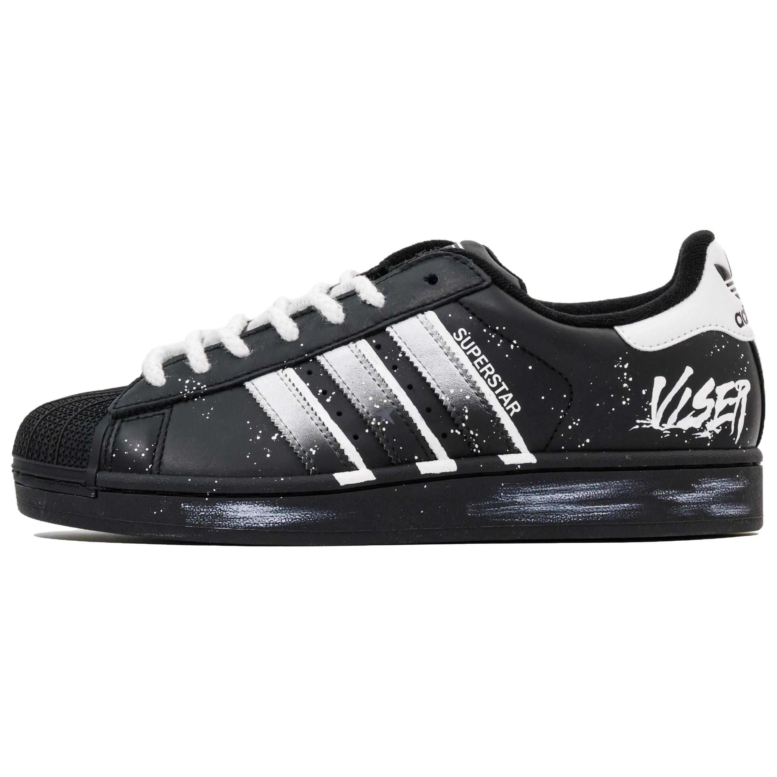 Adidas Originals Superstar Abrasion Resistant Low top Skateboard Shoes Unisex Black White
