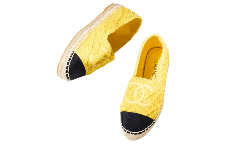 CHANEL Casual Single Shoes Women's Yellow купить в интернет-магазине Yoocart с быстрой доставкой по России.