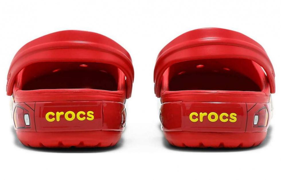 Crocs Cars X Classic Clog 'Lightning McQueen' купить в интернет-магазине Yoocart с быстрой доставкой по России.