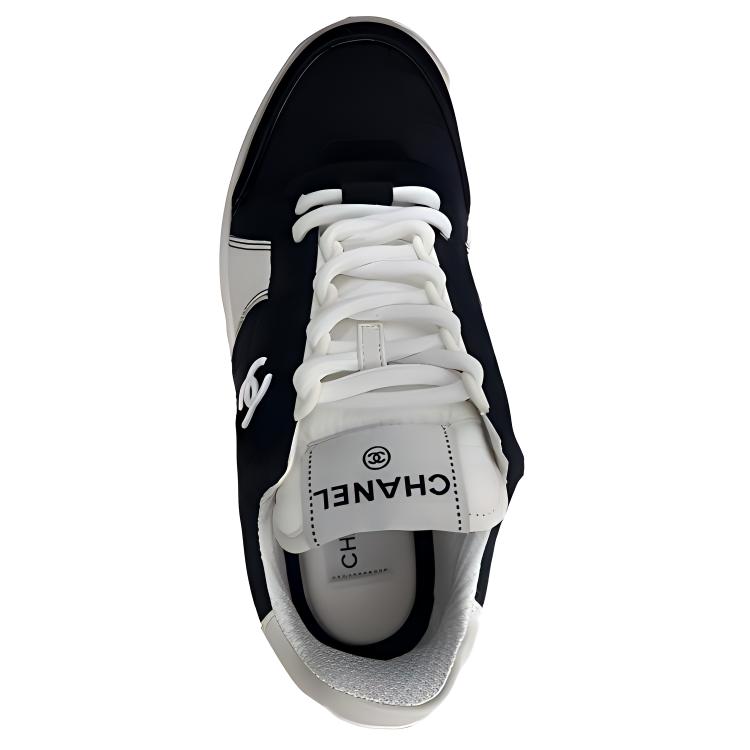 CHANEL Low-Top Stylish Skateboarding Shoes Women's Black White купить в интернет-магазине Yoocart с быстрой доставкой по России.