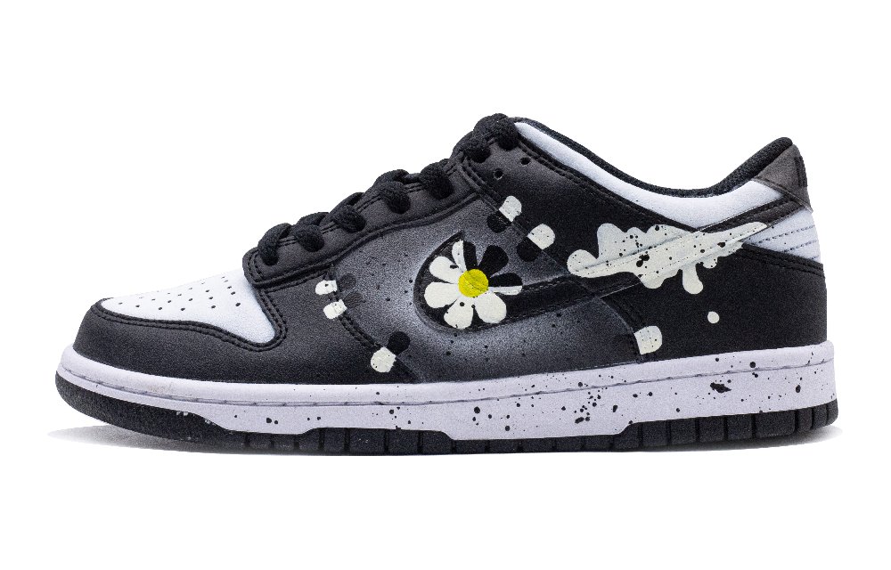 Nike Dunk Skateboard Shoes Men Low-Top White