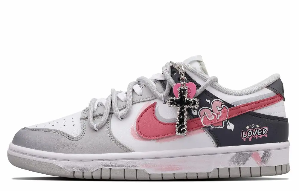 Nike Dunk Emotion Year Of The Dragon Love And Redemption Wear-Resistant Low-Top Skateboard Shoes Men's Black Pink