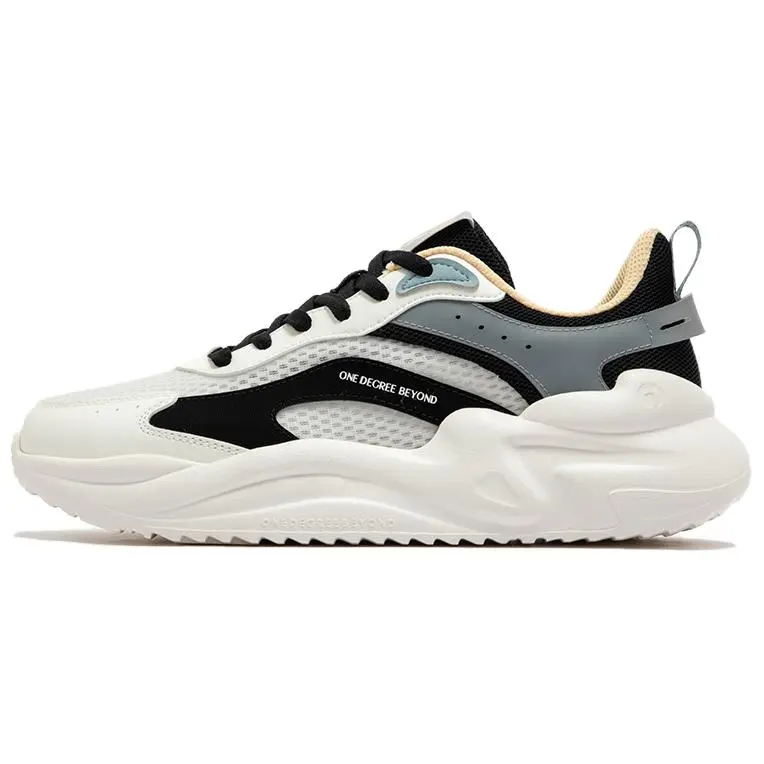 361° Slip Resistant And Breathable Low Top Casual Shoes Men's White Black